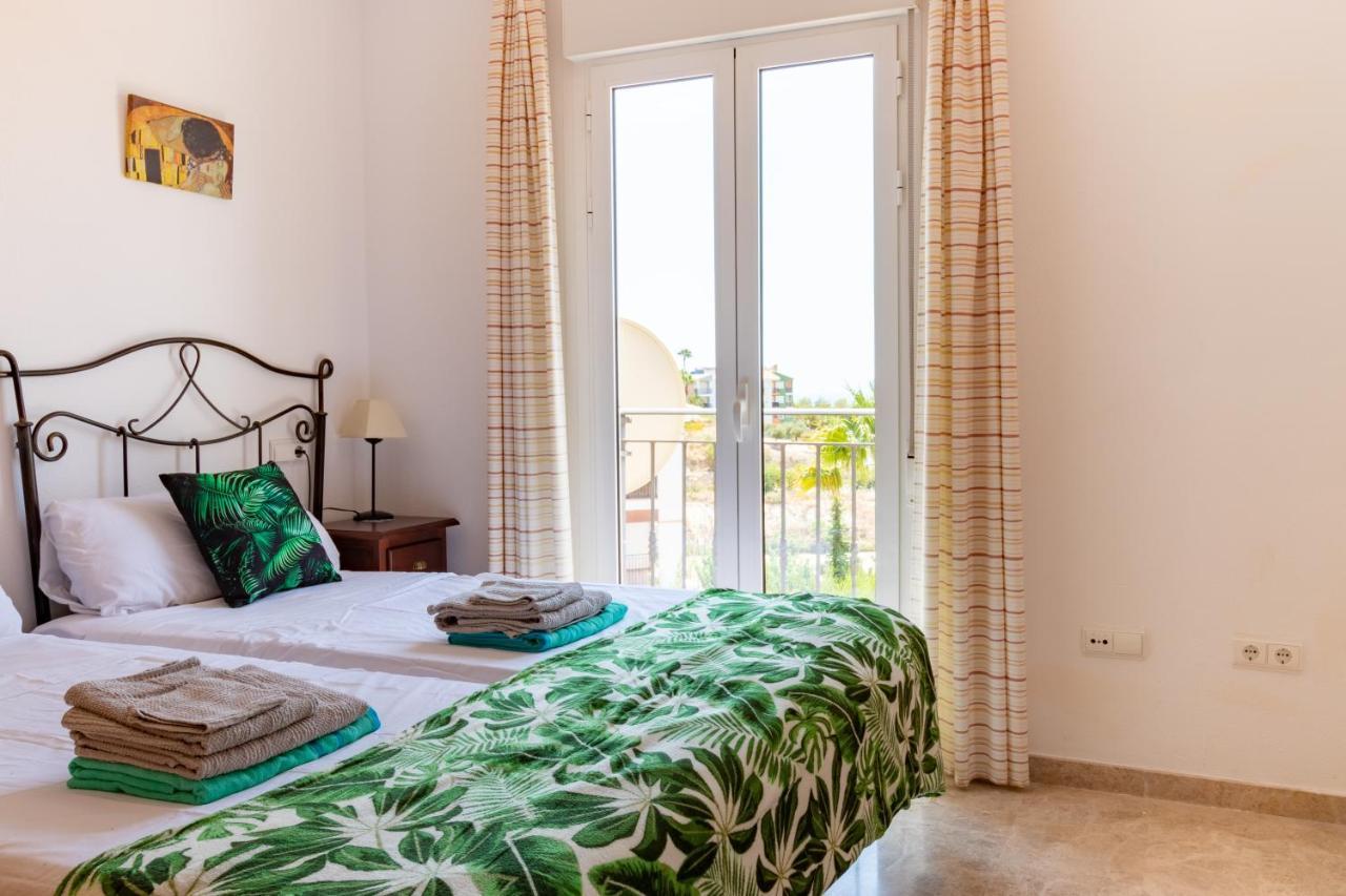 Casa La Rosaleda Villa Мучамел Екстериор снимка